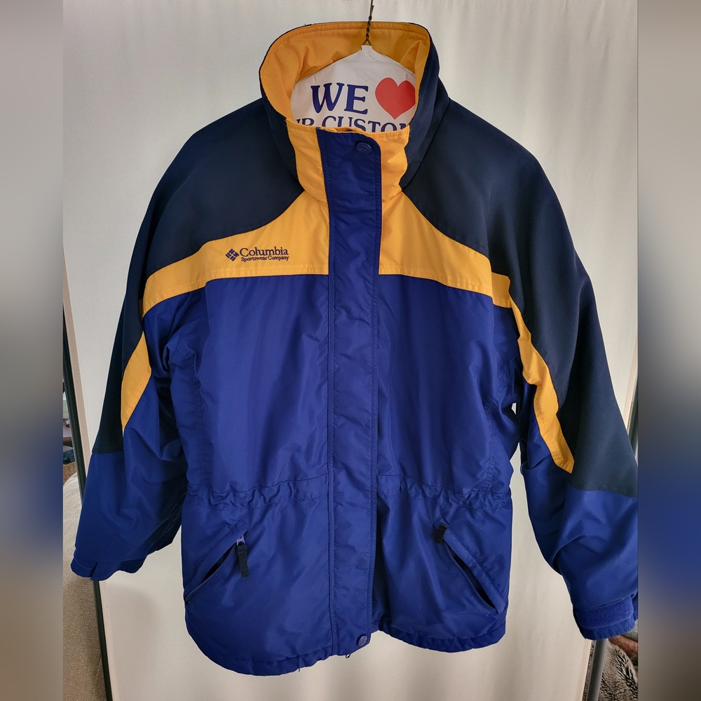 Women's Columbia Coat Size Medium